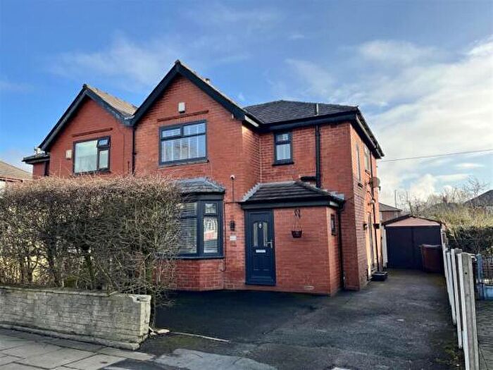 3 Bedroom Semi Detached House To Rent In Birch Lane, Dukinfield, SK16