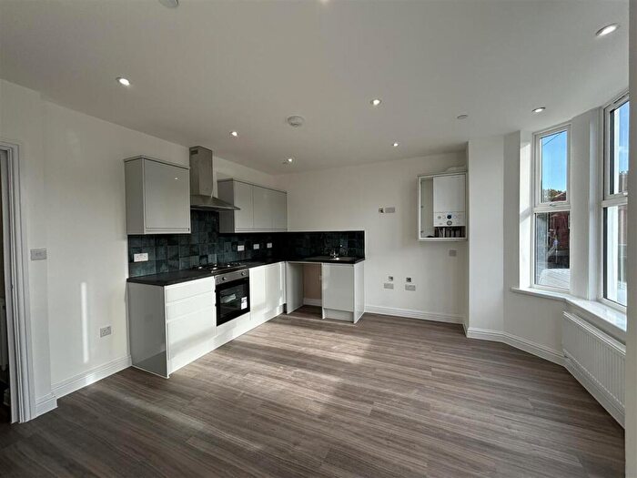 2 Bedroom Flat To Rent In Colum Road, Cathays, CF10