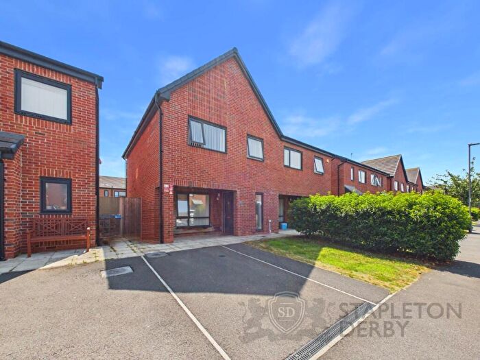 3 Bedroom Semi-Detached House For Sale In Viola Drive, Liverpool, L27