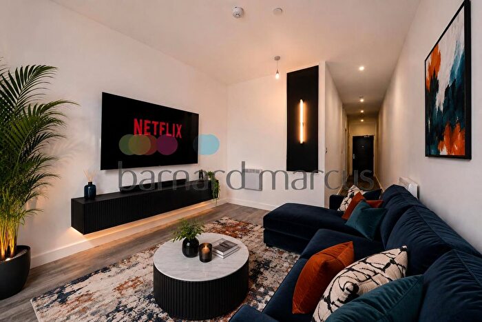 Studio To Rent In Purley Way, Croydon, CR0