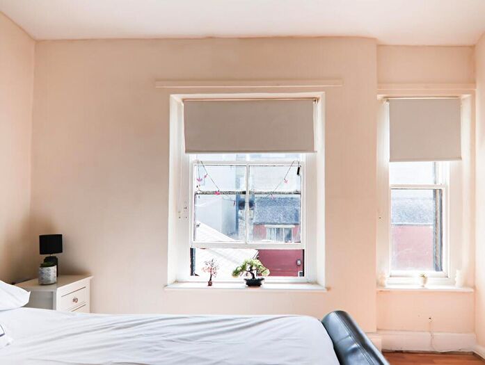 1 Bedroom Flat To Rent In Russell Street, Lancaster, LA1