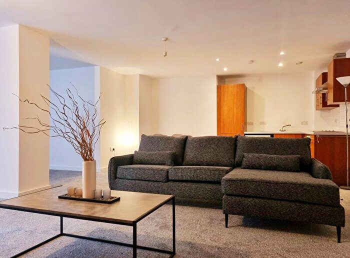 2 Bedroom Detached House To Rent In Henry Street, Liverpool, L1