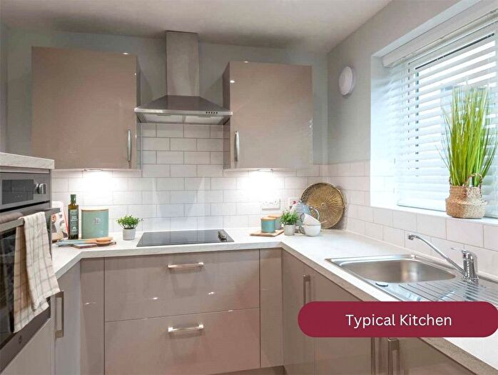 1 Bedroom Flat For Sale In Apartment, Riverain Lodge, Taunton, TA1