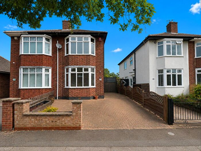 3 Bedroom Semi Detached House For Sale In St John Road, Peterborough, PE2