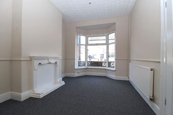 2 Bedroom Terraced House To Rent In Buckingham Street, Hull, HU8