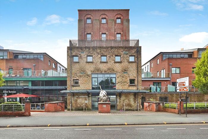2 Bedroom Flat For Sale In Ecclesall Road, Sheffield, South Yorkshire, S11