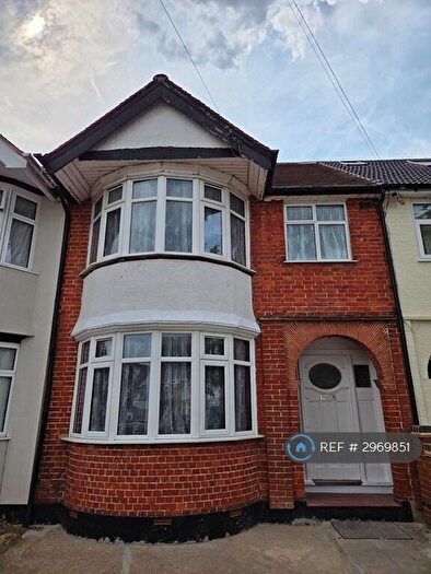 5 Bedroom Terraced House To Rent In Boycroft Avenue, London, NW9