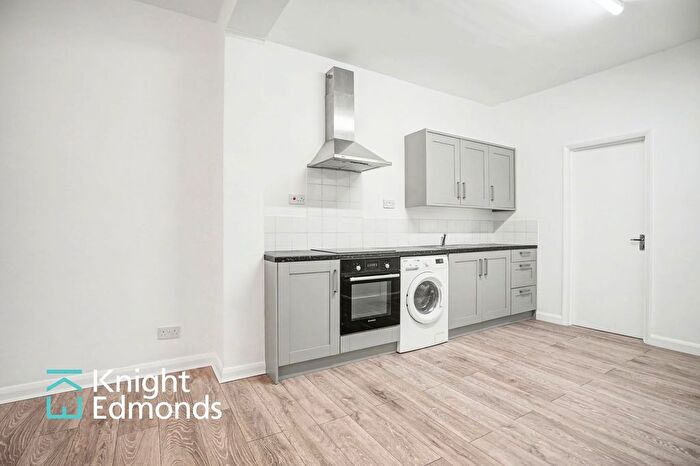 1 Bedroom Flat For Sale In Union Street, Maidstone, ME14