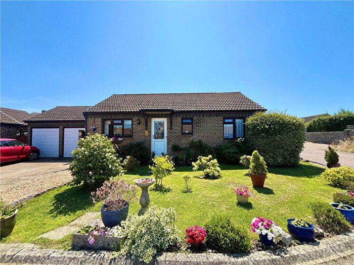 2 Bedroom Bungalow For Sale In Scotts Close, Shalfleet, Newport, PO30