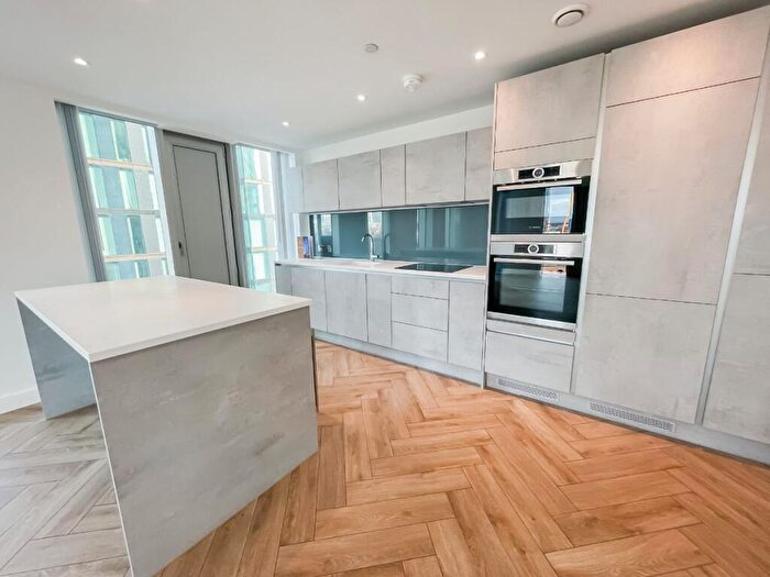 2 Bedroom Apartment To Rent In Elizabeth Tower, Manchester, M15