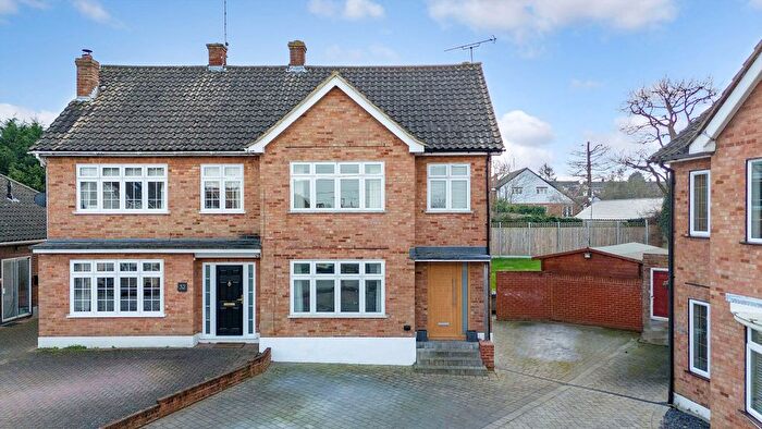 3 Bedroom Semi-Detached House For Sale In Randalls Drive, Brentwood, CM13