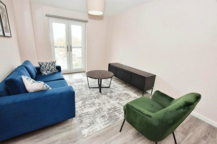 2 Bedroom Flat To Rent In Belfry House, City Road, Manchester, M15