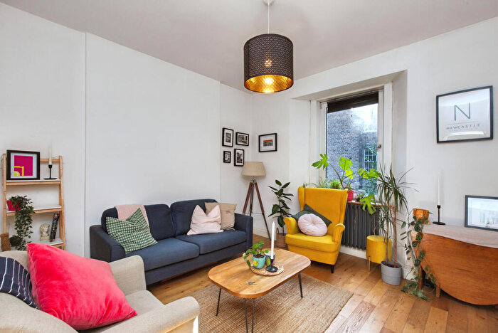 2 Bedroom Flat For Sale In Great Junction Street, Leith, Edinburgh, EH6