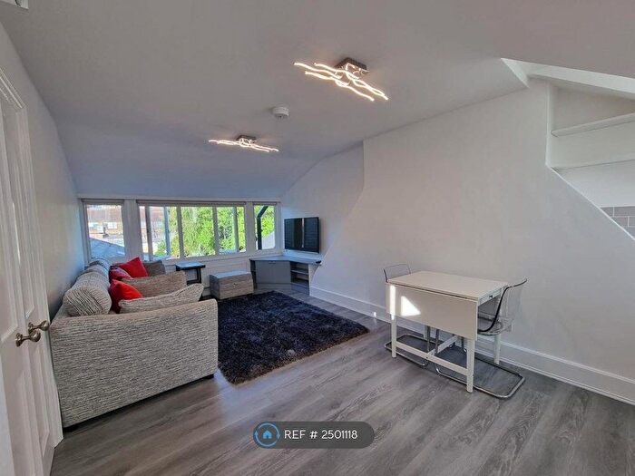 2 Bedroom Flat To Rent In Holmdale Road, London, NW6