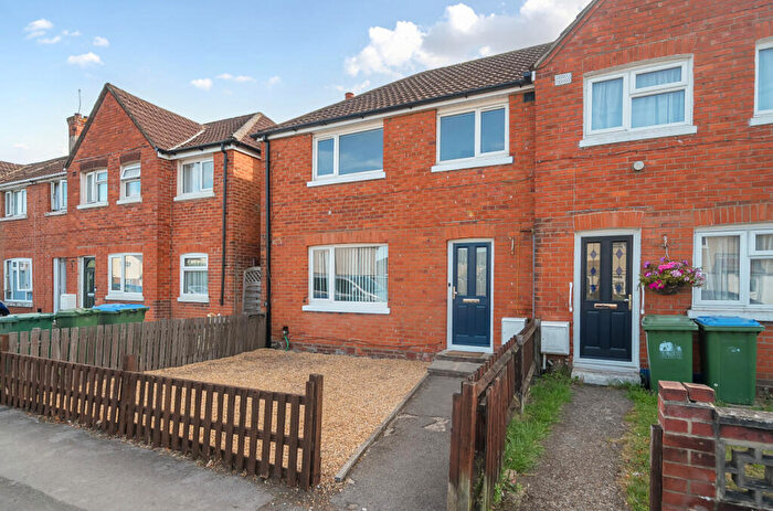 3 Bedroom Terraced House To Rent In Wodehouse Road, Southampton, Hampshire, SO19