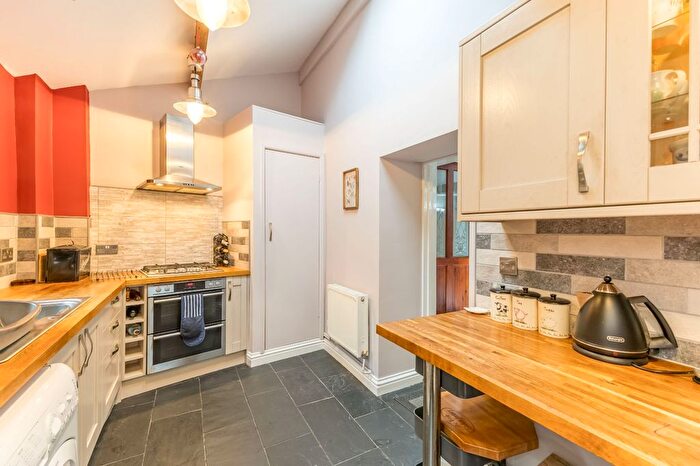 2 Bedroom Semi-Detached House For Sale In Sunny Bank Road, Meltham, Holmfirth, HD9