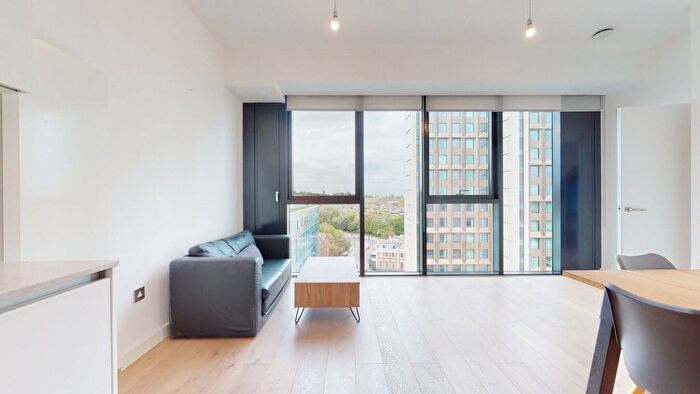 1 Bedroom Flat To Rent In Highgate Hill, London, N19