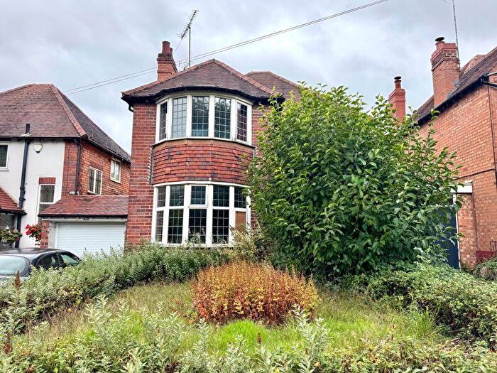 3 Bedroom Detached House For Sale In Alcester Road South, Birmingham, B14