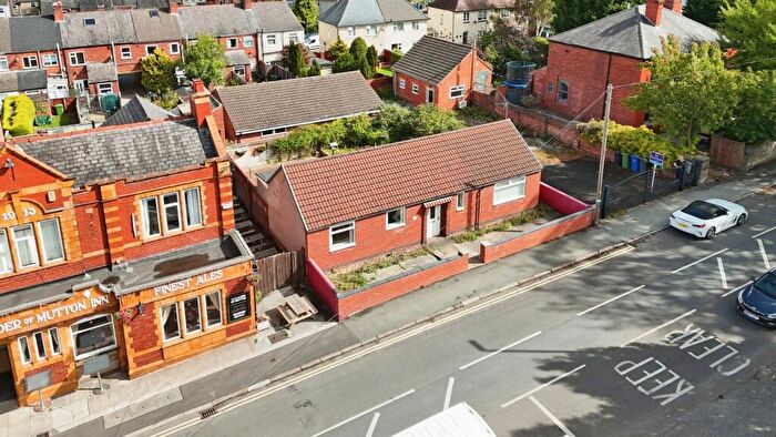 2 Bedroom Bungalow For Sale In Mansfield Road, Hasland, Chesterfield, Derbyshire, S41