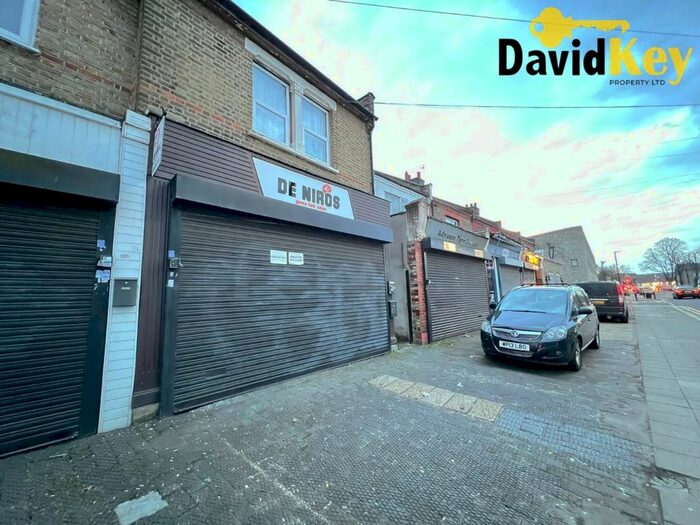 2 Bedroom Flat To Rent In Ordnance Road, Enfield, EN3