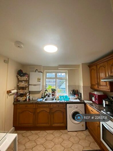 4 Bedroom Flat To Rent In Isis House, London, NW8