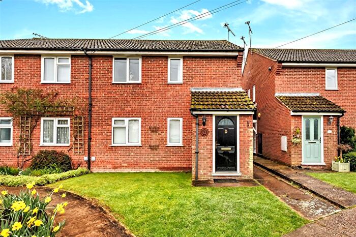 2 Bedroom Maisonette To Rent In Weald Hall Lane, Thornwood., CM16