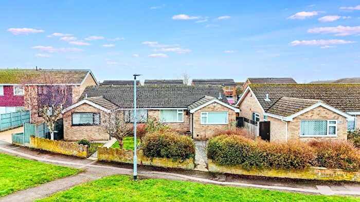 3 Bedroom Semi Detached Bungalow For Sale In Belvoir Walk, Bedford, MK41