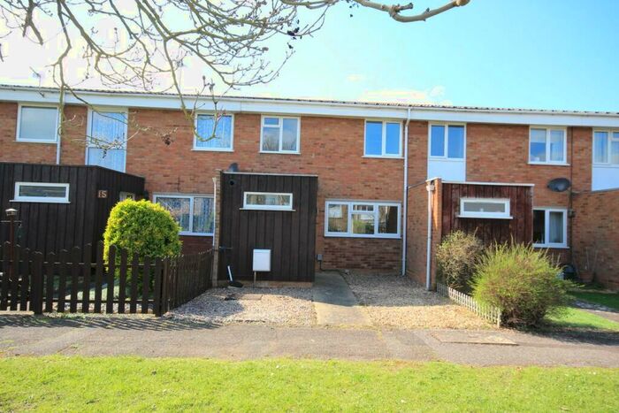 3 Bedroom Terraced House To Rent In Hampton Close, Wilstead, MK45