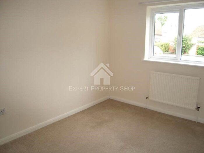 1 Bedroom Town House To Rent In The Pines, Worksop, S80