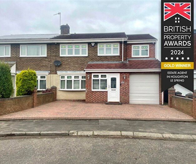 4 Bedroom Semi-Detached House For Sale In Rowan Drive, Hetton Le Hole, DH5