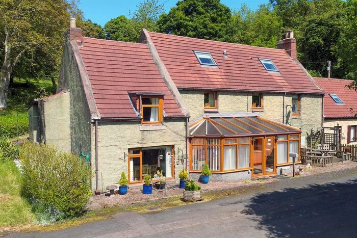 4 Bedroom Semi-Detached House For Sale In The Goldings, South Renton, Grantshouse, TD11