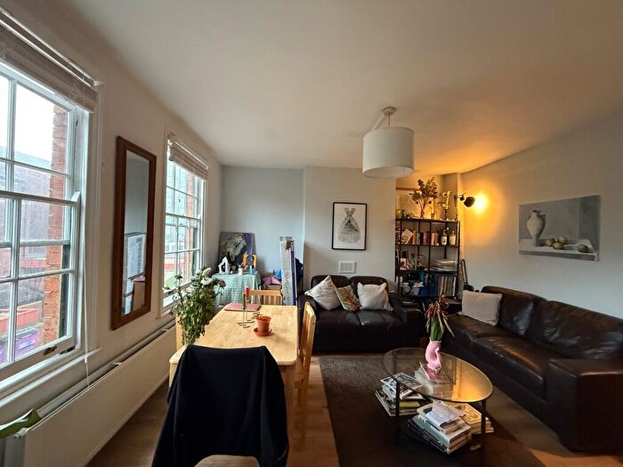 2 Bedroom Flat To Rent In Batty Street, London, Greater London, E1