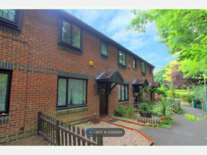 3 Bedroom Terraced House To Rent In Clowser Close, Sutton, SM1