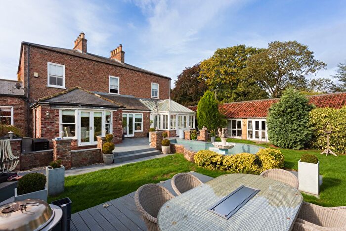 6 Bedroom Detached House For Sale In York Road, Barmby Moor, York, East Yorkshire, YO42