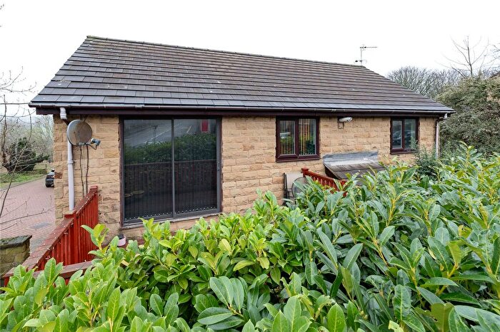 1 Bedroom Flat For Sale In Town Street, Rodley, Leeds, West Yorkshire, LS13