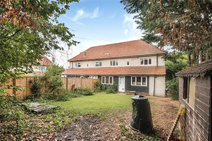 3 Bedroom Semi-Detached House For Sale In Harpsden Road, RG9