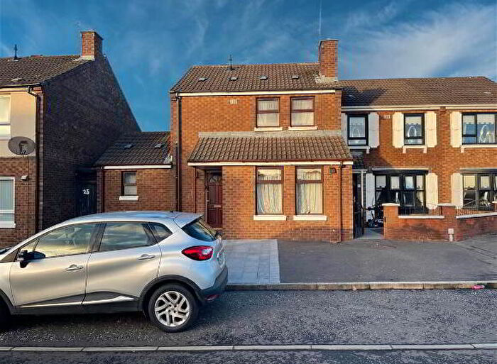 3 Bedroom Semi-Detached House For Sale In Albert Street, Belfast, BT12