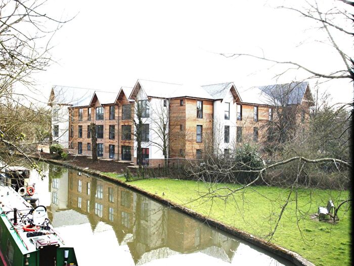 Property To Rent In Waterside House, Milton Keynes, MK6