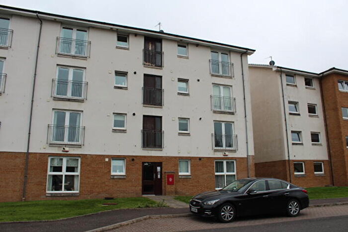 2 Bedroom Flat To Rent In Silverbanks Court, Cambuslang, G72
