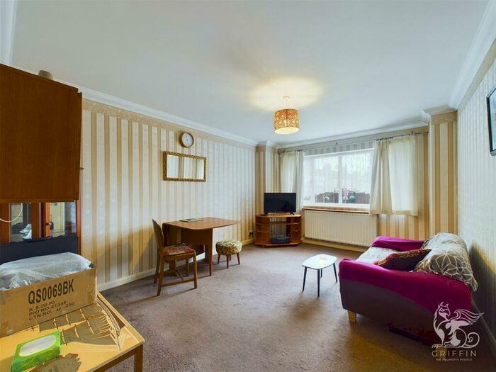 1 Bedroom Retirement Property For Sale In Trasa Court, Gipsy Lane