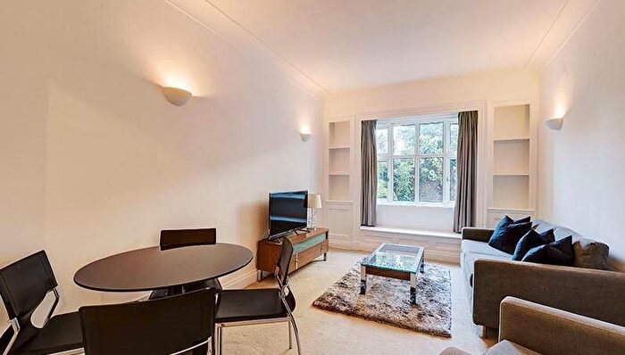 2 Bedroom Flat To Rent In Strathmore Court, Park Road, Regents Park, NW8