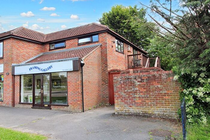 2 Bedroom Flat For Sale In Cryers Hill Road, Cryers Hill, HP15