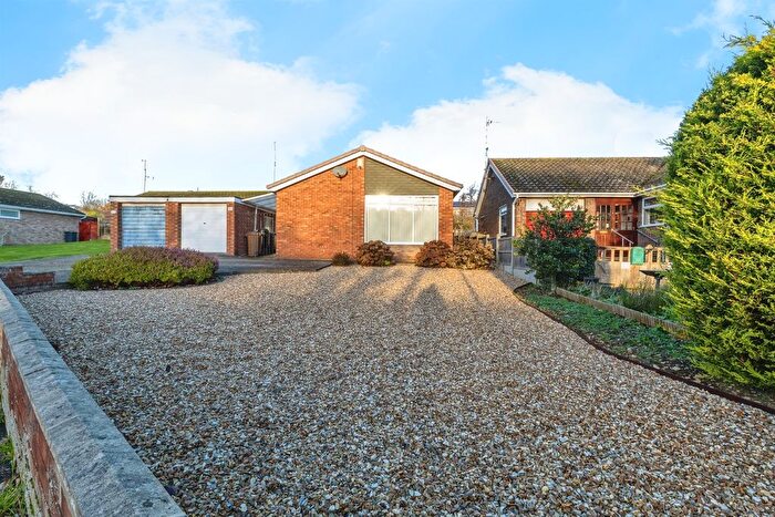 2 Bedroom Detached Bungalow For Sale In Park Lane, Washingborough, Lincoln, LN4