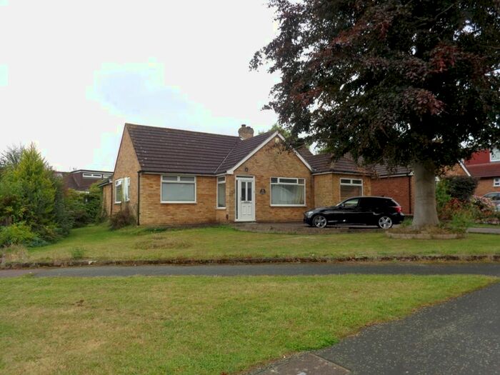 4 Bedroom Detached Bungalow To Rent In Brookside Crescent, Cuffley, Potters Bar, EN6
