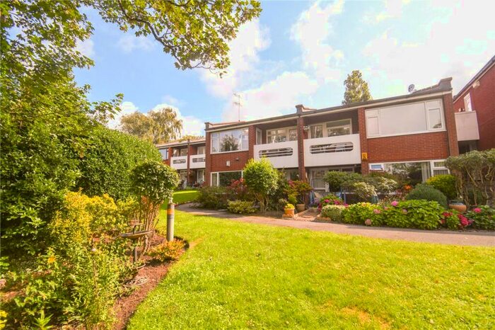 1 Bedroom Retirement Property For Sale In Guardian Court, Caldy Road, West Kirby, CH48