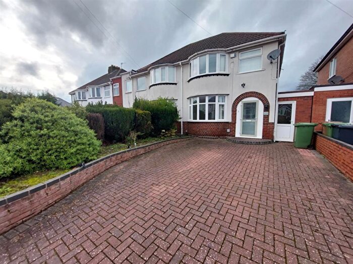 3 Bedroom Semi Detached House To Rent In Richmond Road, Solihull, B92