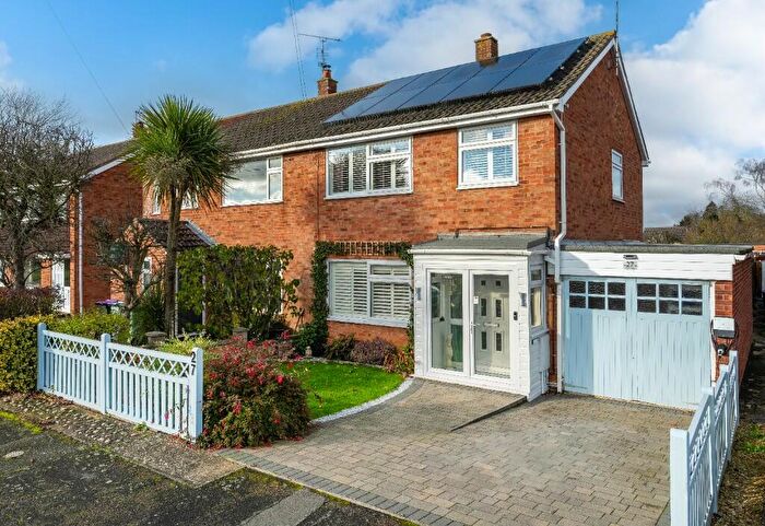 3 Bedroom Semi Detached House For Sale In Deer Park Road, Langtoft, PE6