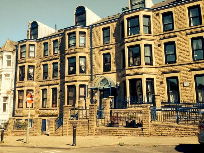 1 Bedroom Flat To Rent In Hillcrest Court, Morecambe LA4