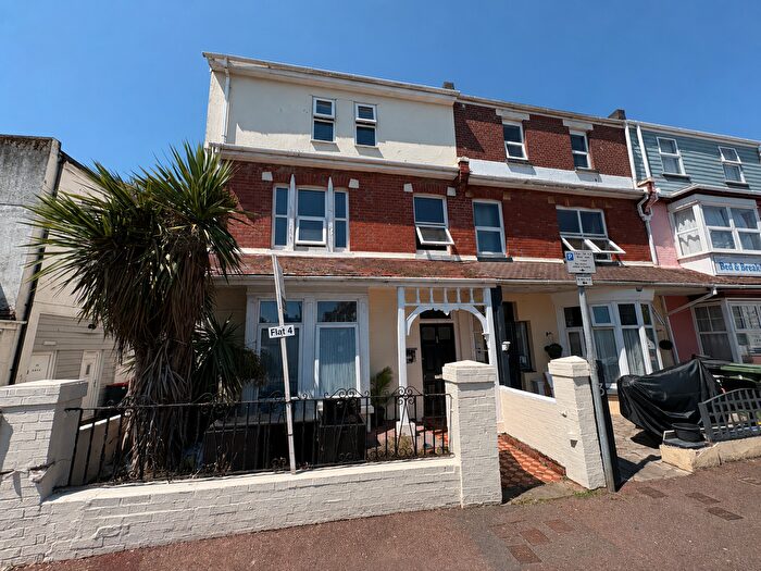 1 Bedroom Flat For Sale In Garfield Road, Paignton, TQ4