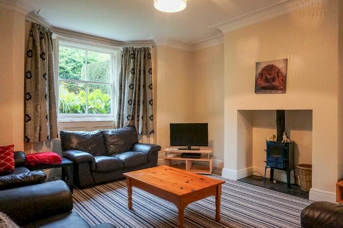 7 Bedroom Terraced House To Rent In St. Michaels Road, Leeds, West Yorkshire, LS6